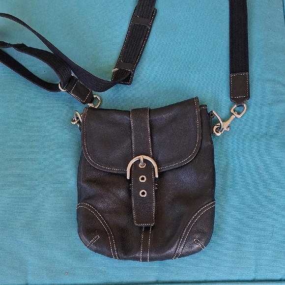 Coach Purse - Picture 1 of 4